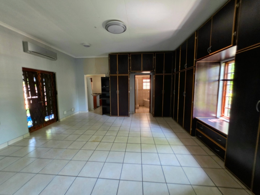 5 Bedroom Property for Sale in Keidebees Northern Cape